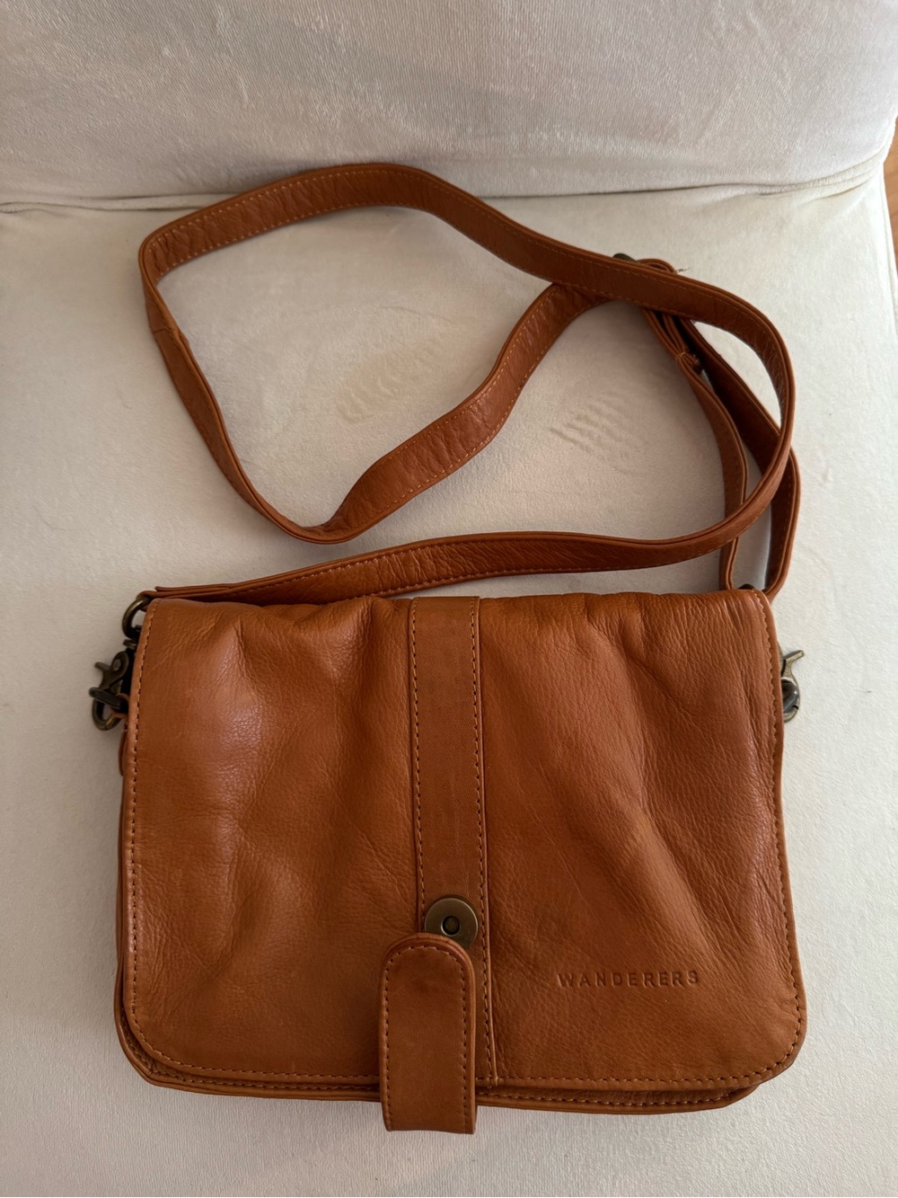 Wander Leather Crossbody Bag in Brown | The Notting Hill